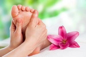 foot-massage-warmup-twists.jpg